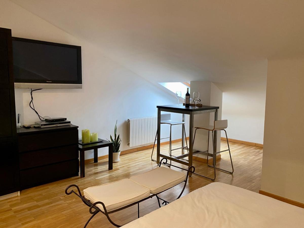 Atico Duplex Rio Ebro Apartman Haro Kültér fotó